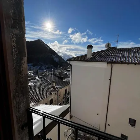 1375 * Ovindoli